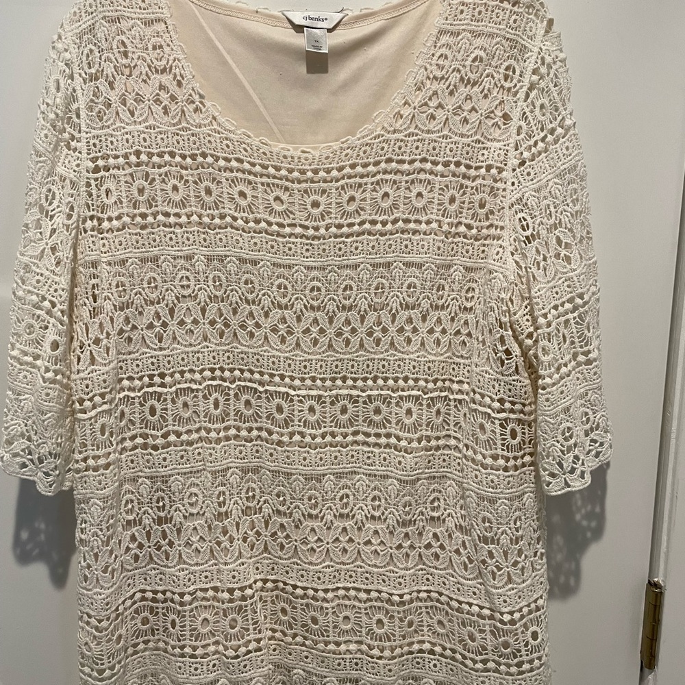 Embroidery blouse